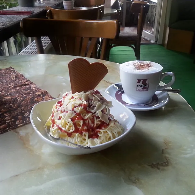 Bowling Scheune & Pizzeria Heise Eisbecher