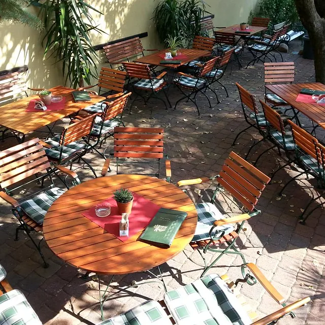 Bowling Scheune & Pizzeria Heise Biergarten